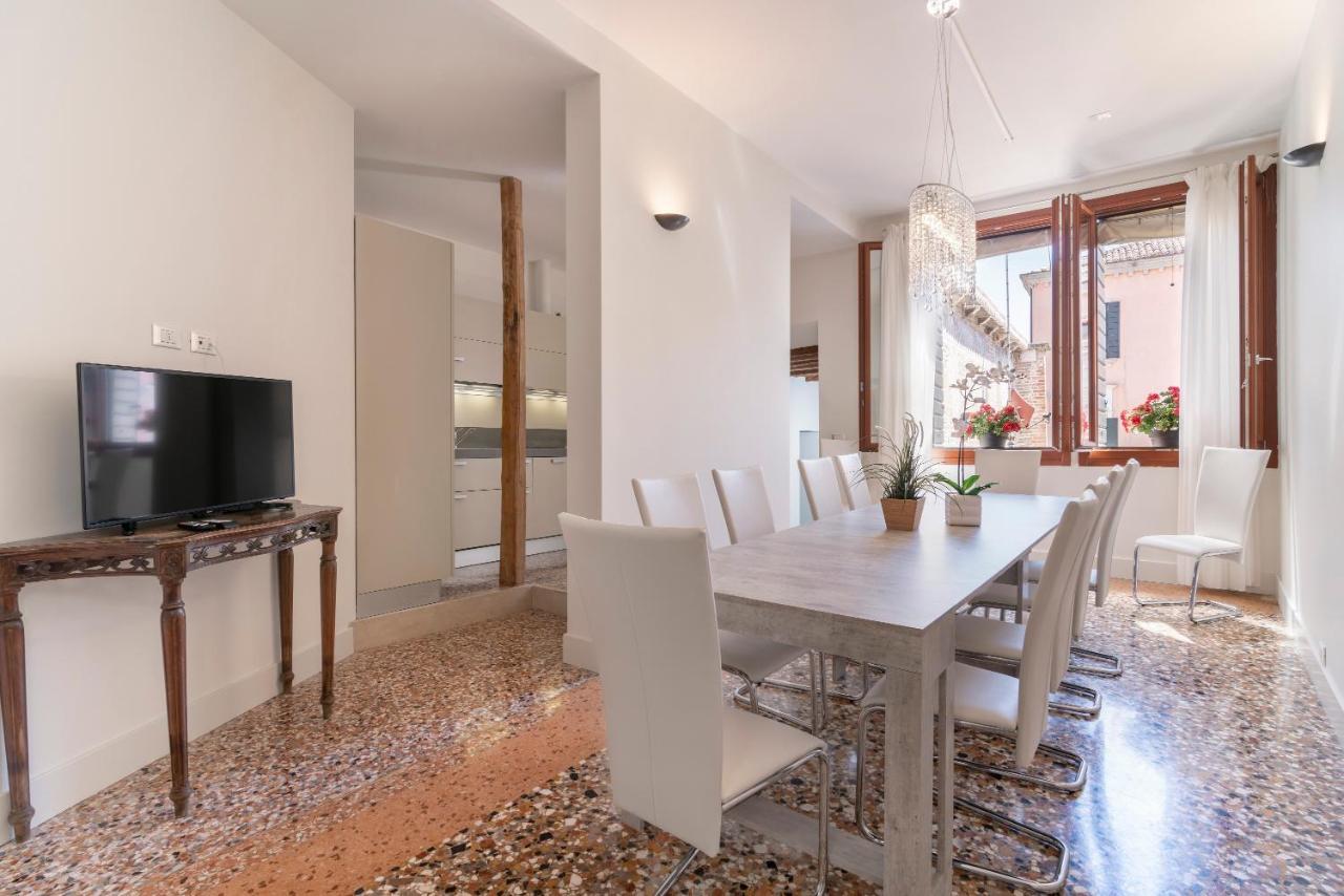 Casanova Deluxe Apartment By Wonderful Italy Venedig Exteriör bild