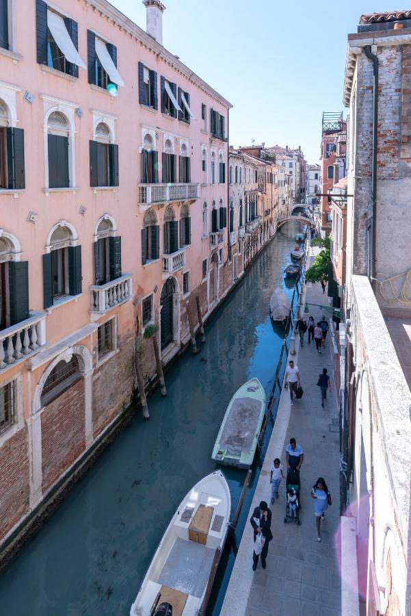 Casanova Deluxe Apartment By Wonderful Italy Venedig Exteriör bild