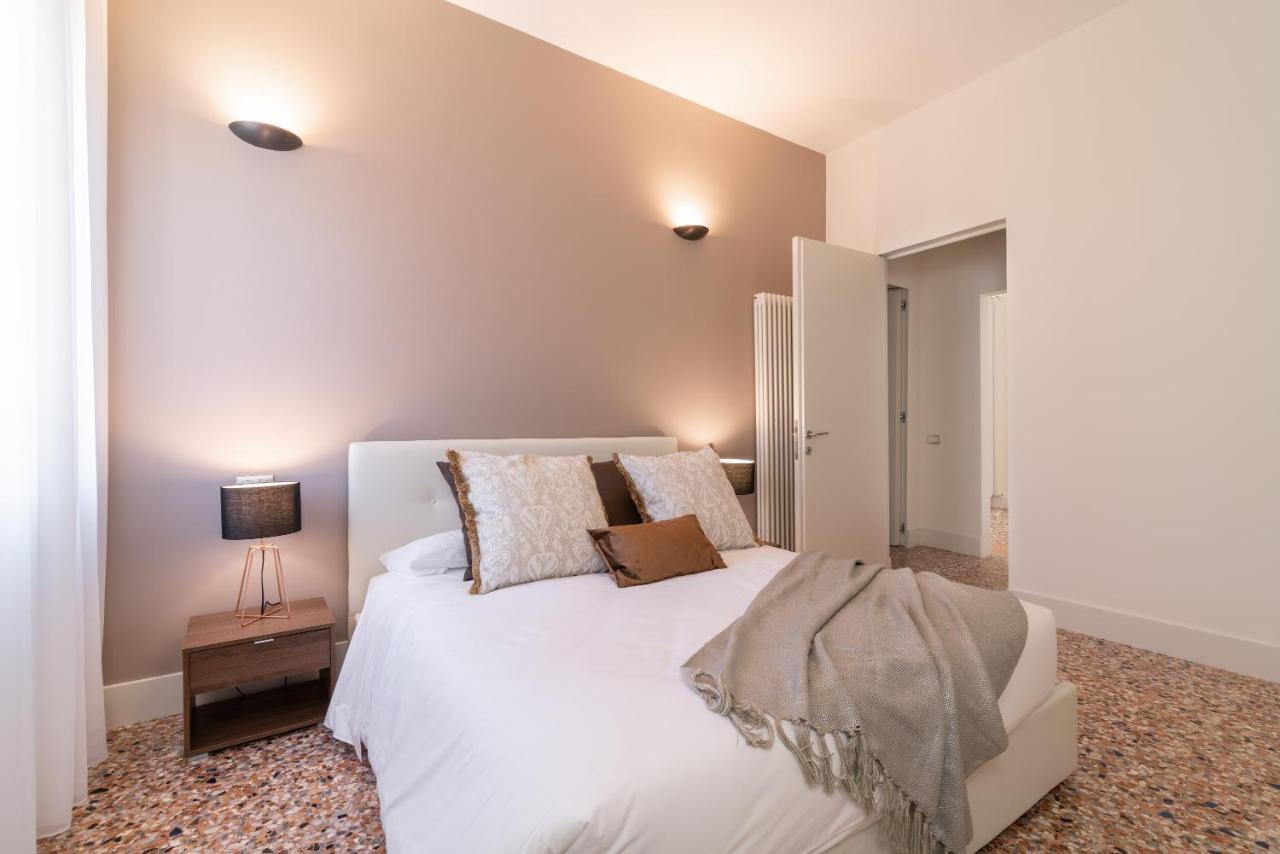 Casanova Deluxe Apartment By Wonderful Italy Venedig Exteriör bild