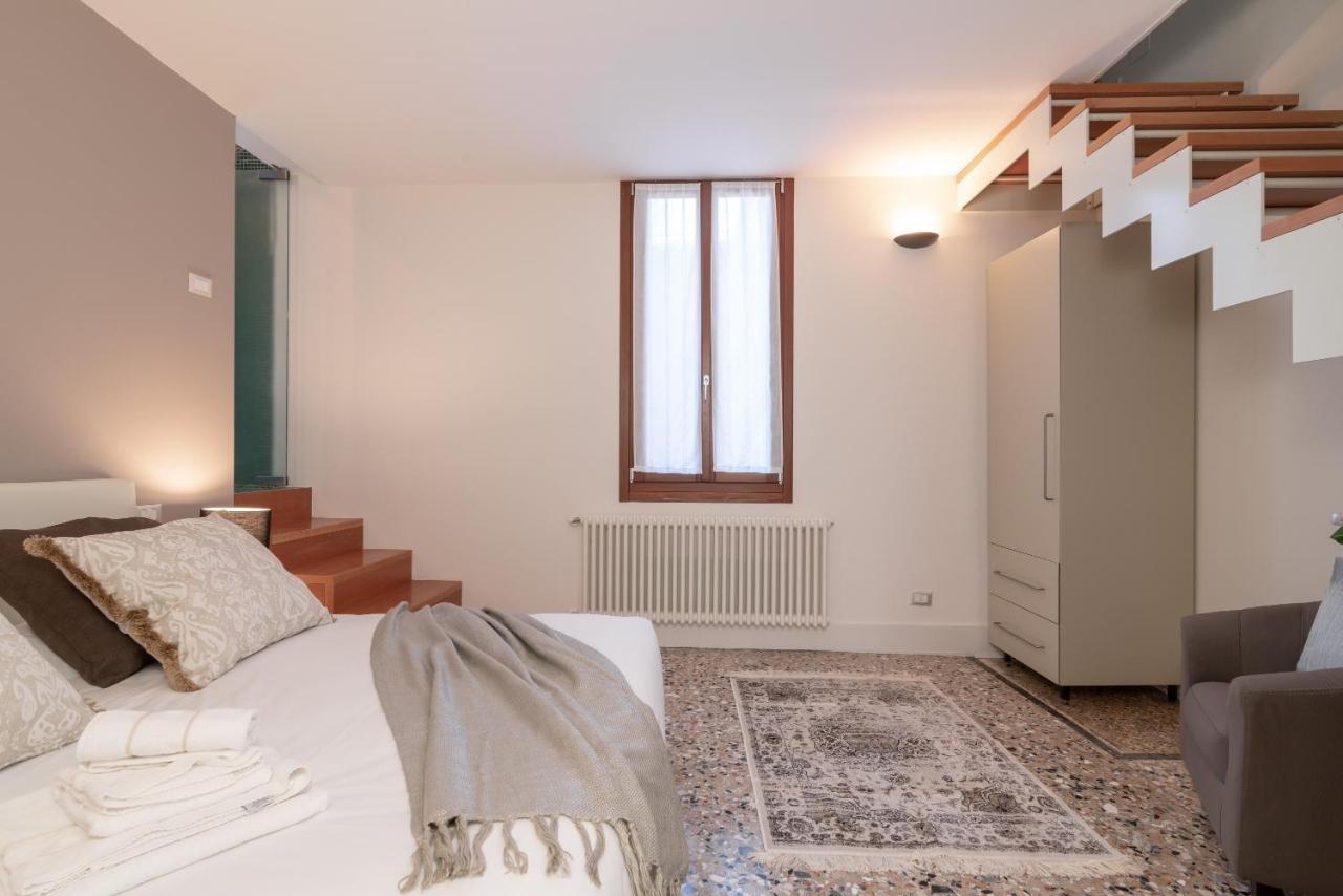 Casanova Deluxe Apartment By Wonderful Italy Venedig Exteriör bild