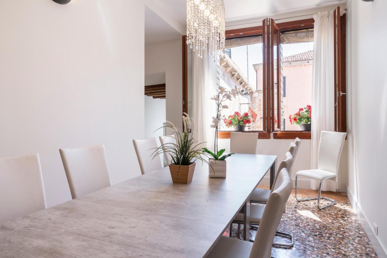 Casanova Deluxe Apartment By Wonderful Italy Venedig Exteriör bild
